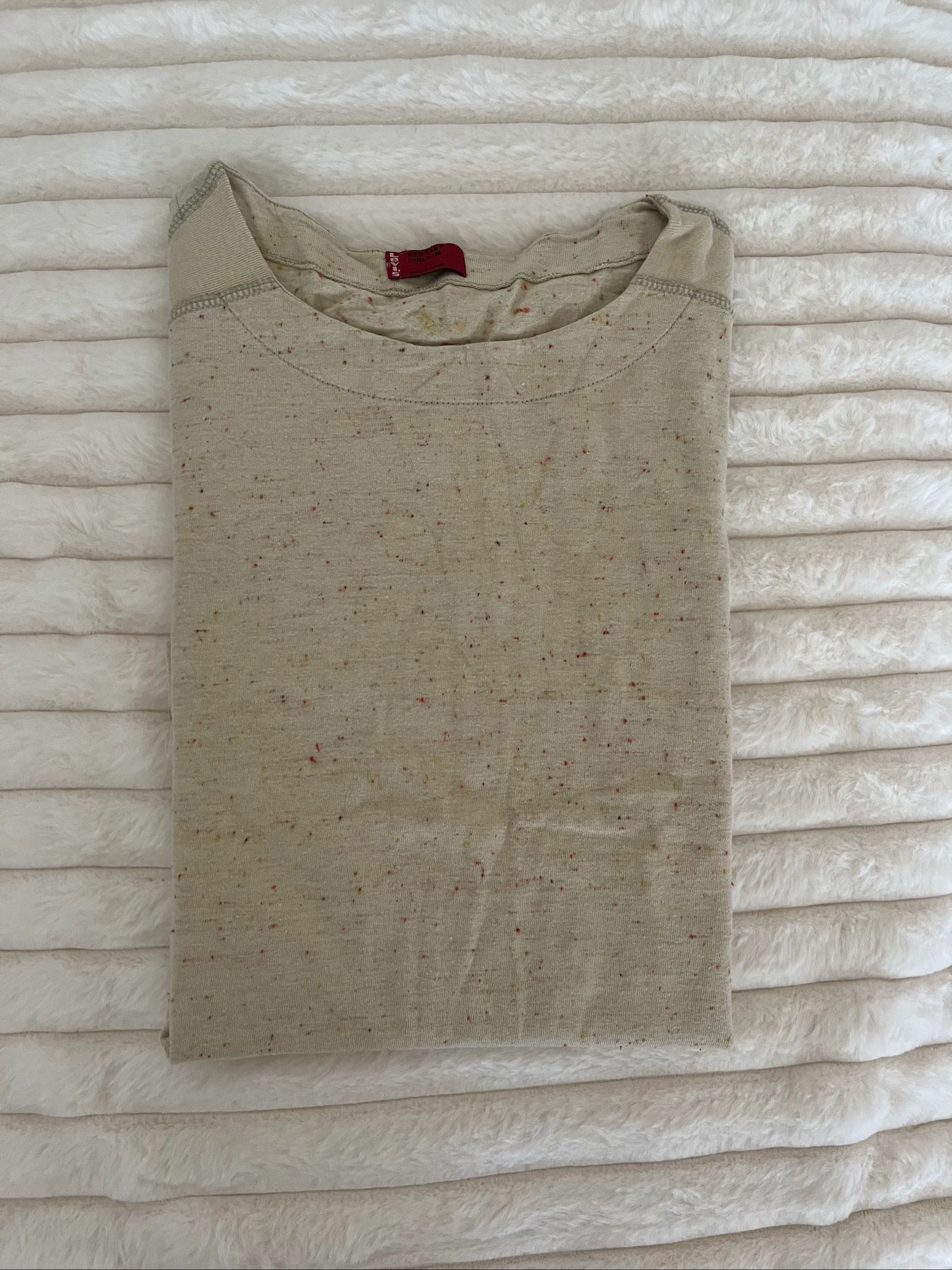 T-shirt Levi’s Red Tab Fille 10-12 ans (M) très bon état